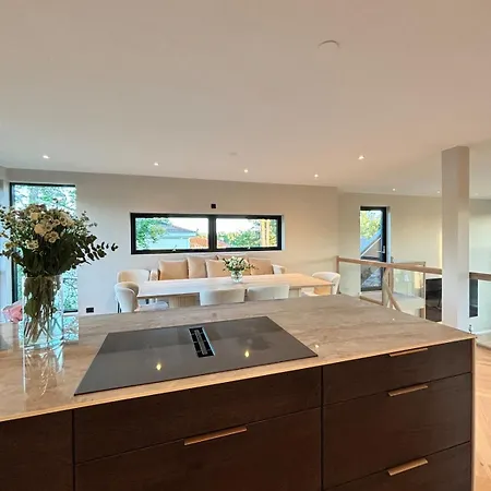 Villa Brand-new Exclusive House With Rooftop Terrace *
